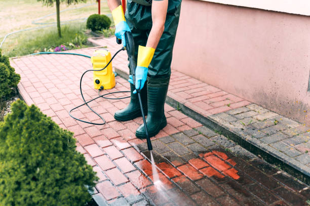 Why Choose Our Certified Pressure Washing Experts for Your Project Needs in Holbrook, NY?